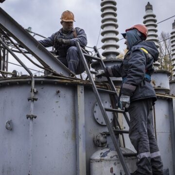 Зламана «Дружба»: чим обернеться для України зупинка експорту дизпалива та електроенергії з Угорщини та Словаччини Зламана «Дружба»: чим обернеться для України зупинка експорту дизпалива та електроенергії з Угорщини та Словаччини