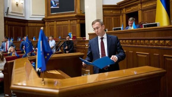 Економічні пріоритети та завдання уряду Корецького